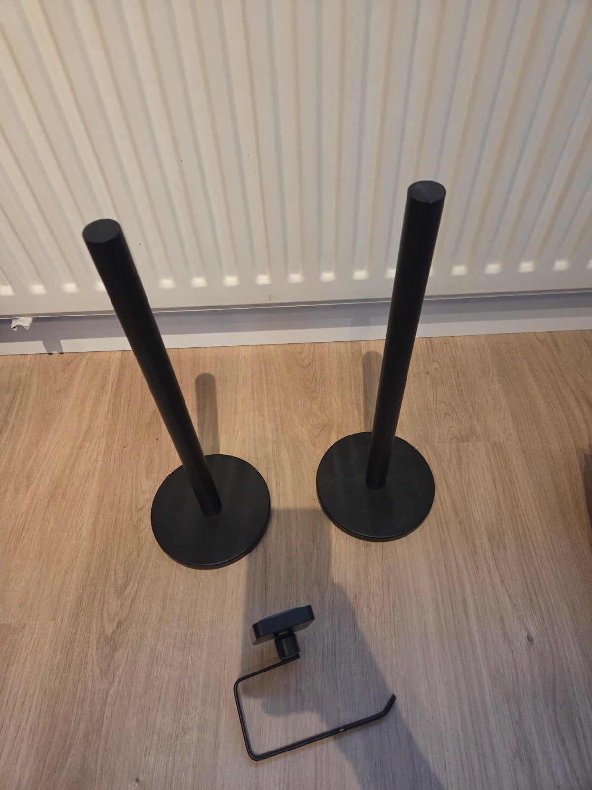 Toiletrolhouders: 2x ZGAN + 1x Beschadigd