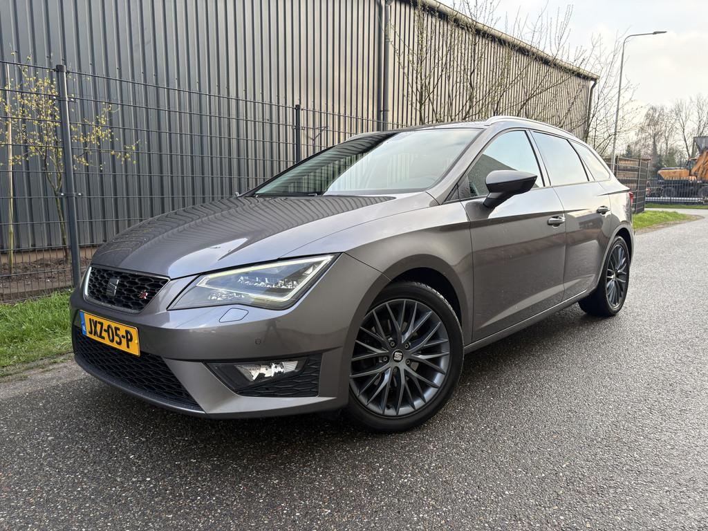 SEAT Leon ST 1.4 TSI FR Connect / FR UITVOERING / PANORAMADA, Voorwielaandrijving, Gebruikt, Euro 6, 4 cilinders