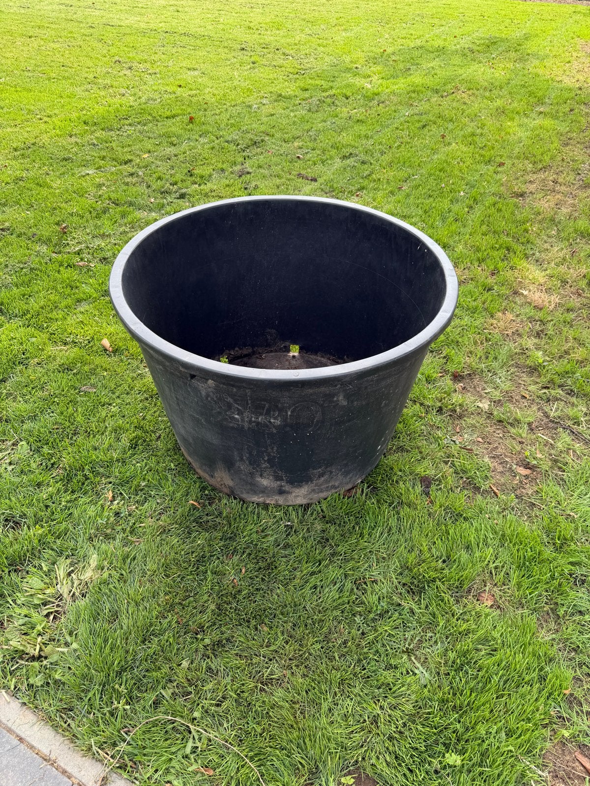 6x Plantenkuip / Plantenbak / Container 230 liter, Ophalen, Kunststof, Gebruikt, Rond