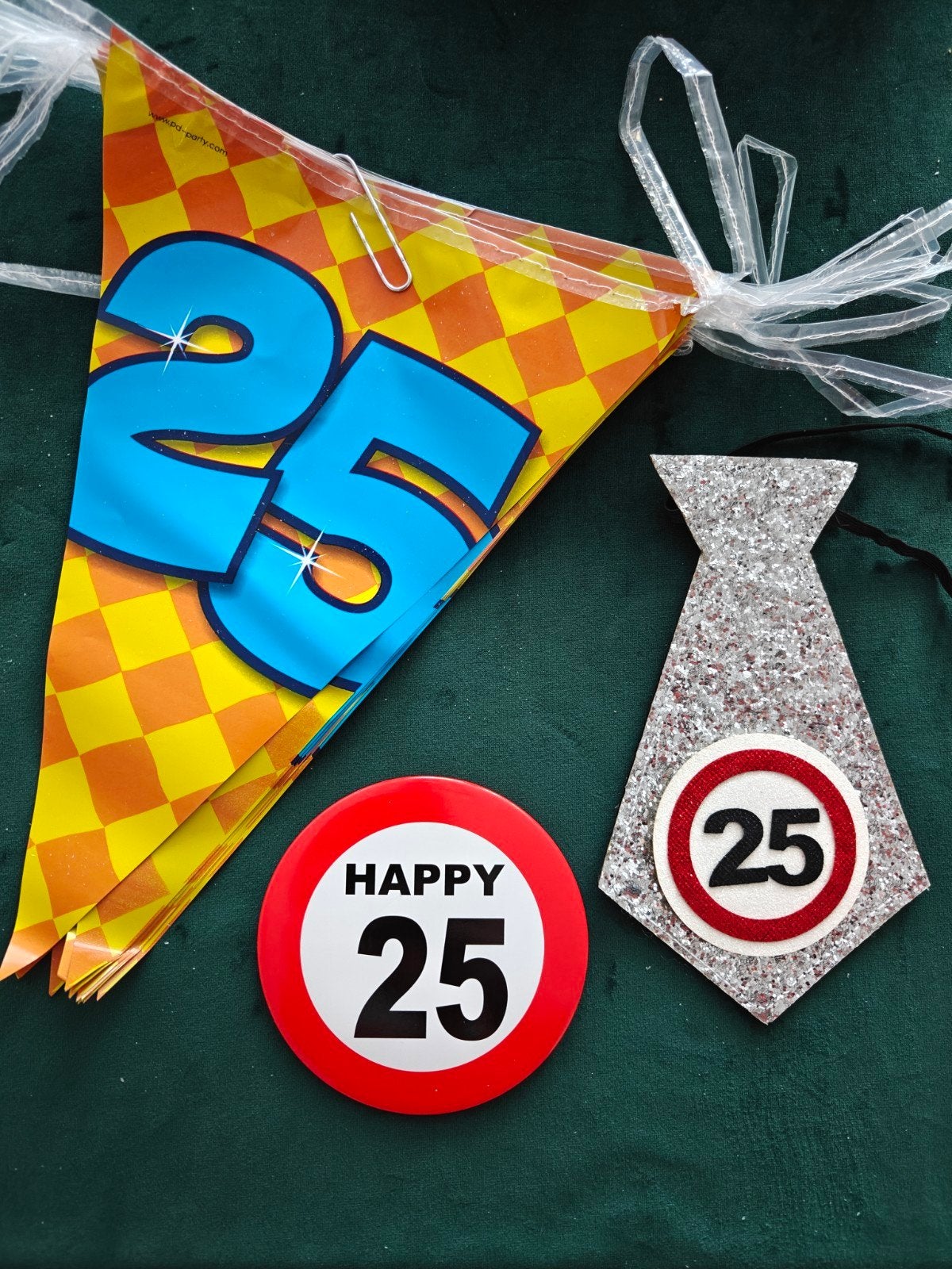 25 jaar versieringen., Ophalen of Verzenden, Zo goed als nieuw, Versiering, Verjaardag