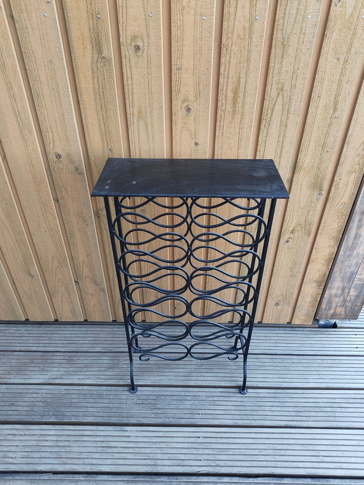 Metalen wijnrek, Ophalen, Gebruikt, 15 tot 25 flessen, 75 – 100