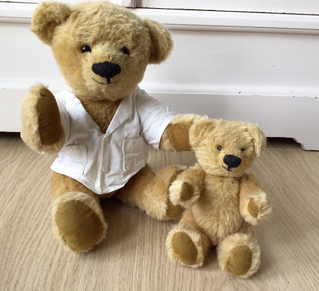 Teddie beren in doktersjas (handgemaakt), Ophalen of Verzenden, Zo goed als nieuw, Stoffen beer, Overige merken