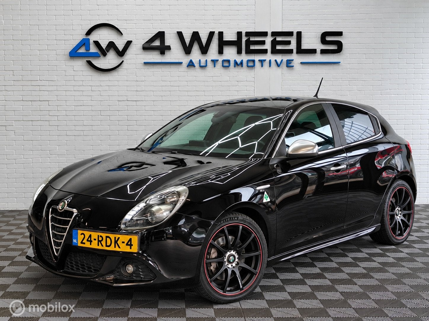 Alfa Romeo Giulietta 1.4 T 170pk Distinctive, Auto's, Voorwielaandrijving, Euro 5, Gebruikt, 4 cilinders