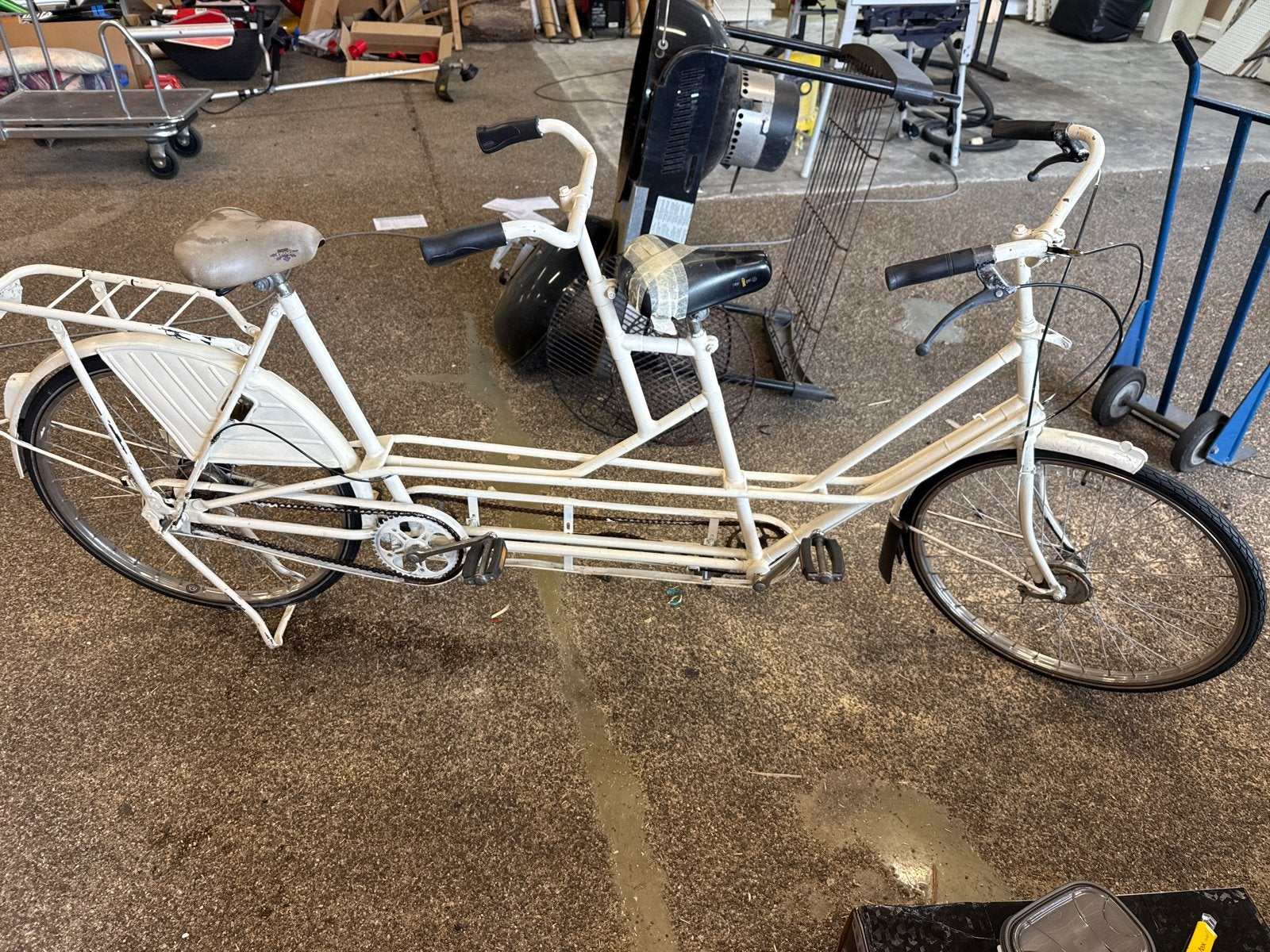 Wit geverfde tandem, Fietsen en Brommers, 53 tot 57 cm, Minder dan 10 versnellingen, Gebruikt, Velgrem