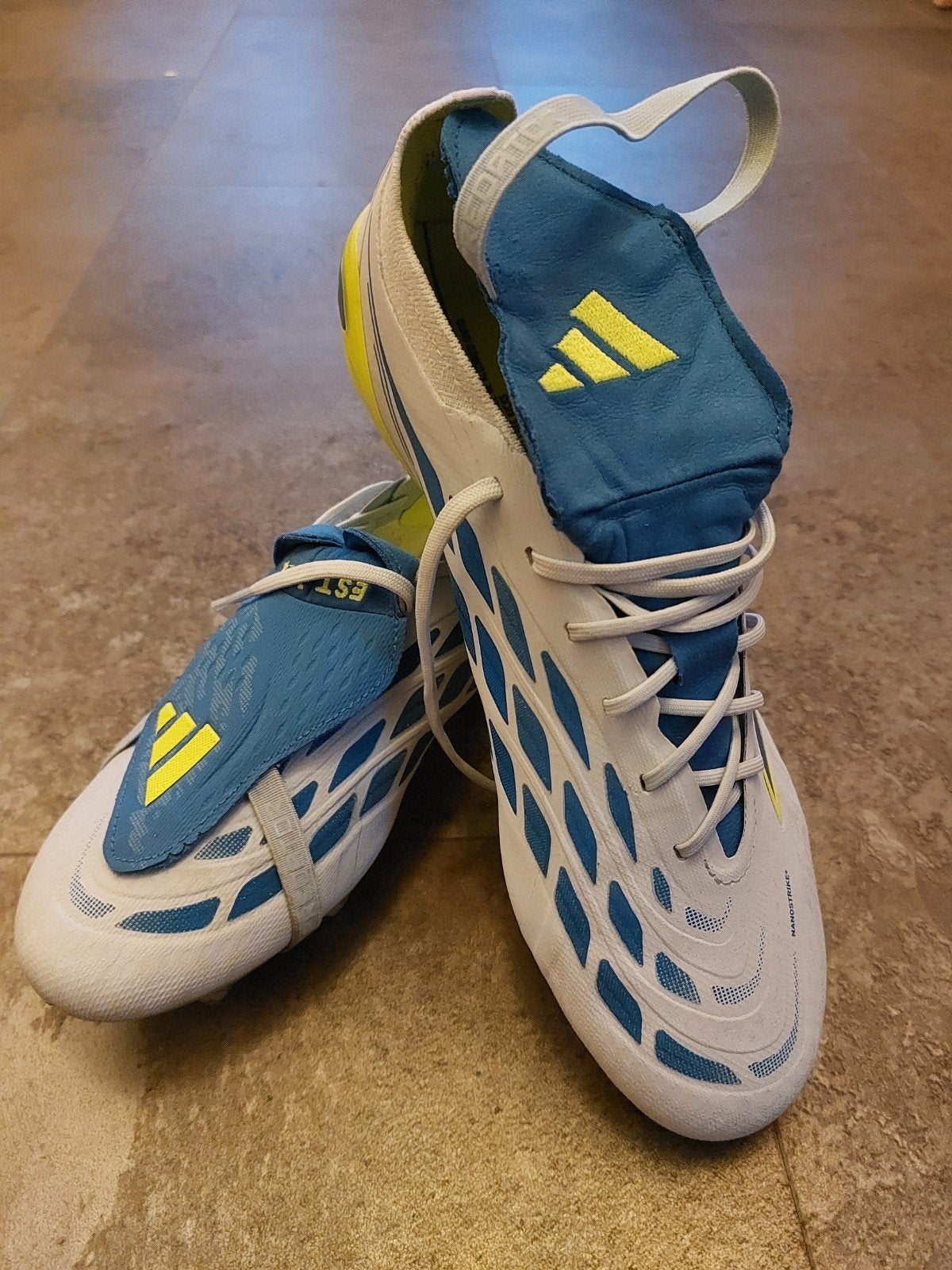 ZGAN Adidas Predator Elite SG, Ophalen, Nieuw, Schoenen