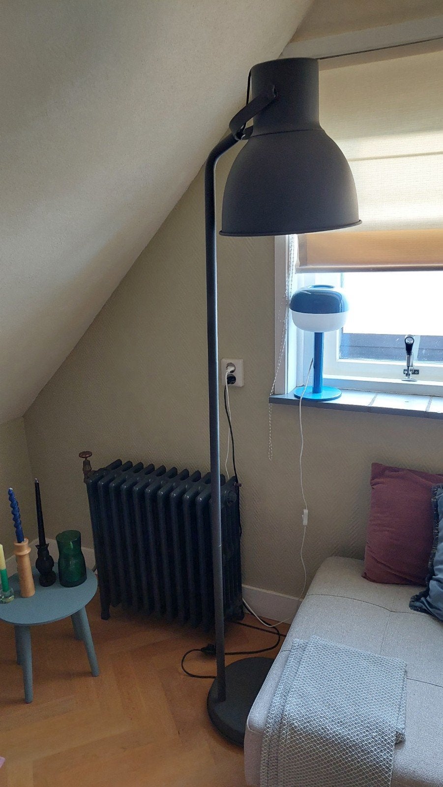 Vloerlamp Ikea Hektar, donkergrijs, Ophalen, Zo goed als nieuw, 150 tot 200 cm