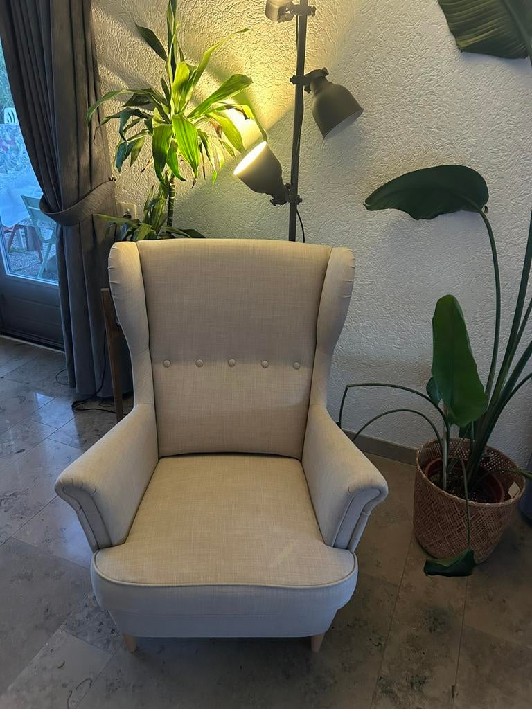 Ikea lichtgrijze fauteuil STRANDMON, Ophalen, Zo goed als nieuw, 75 tot 100 cm, 50 tot 75 cm