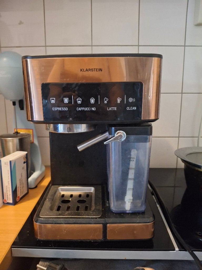 Koffieapparaat zo goed als nieuw!, Ophalen, Afneembaar waterreservoir, Koffiemachine, Gemalen koffie