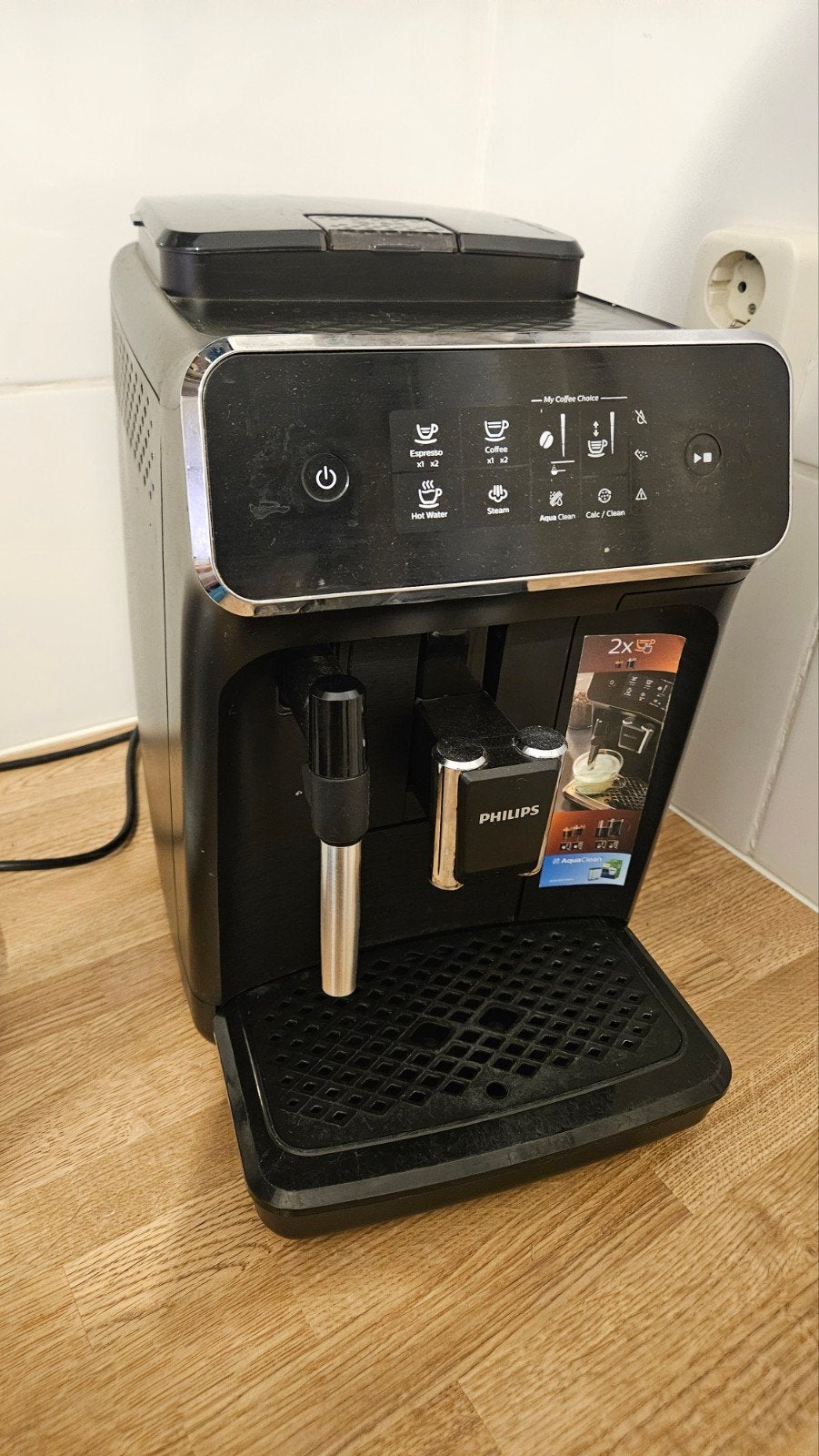 Philips 2200 koffiemachine volautomaat, Witgoed en Apparatuur, Gebruikt, Koffiemachine, Afneembaar waterreservoir, Koffiebonen