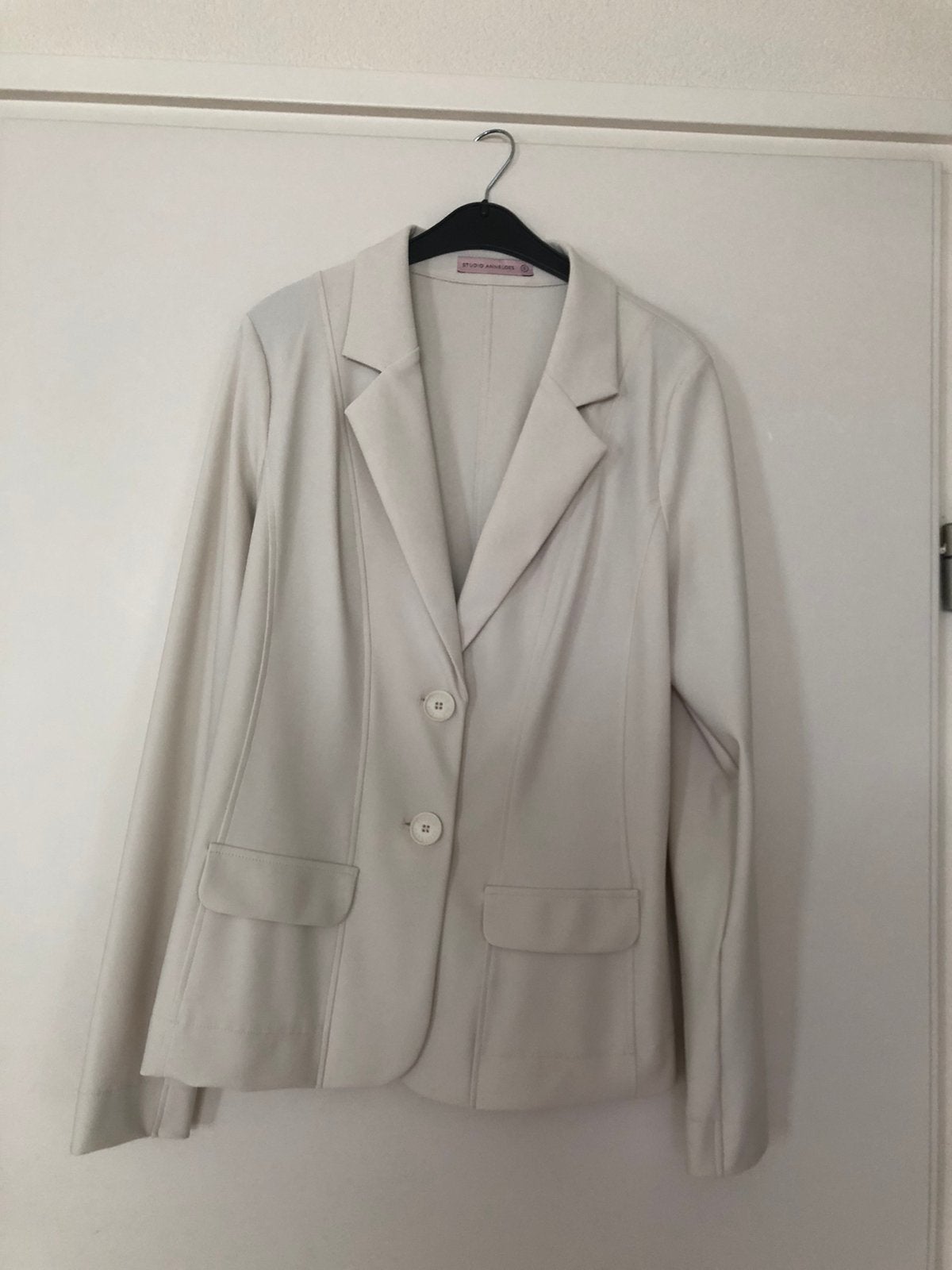 Colbert Studio Anneloes kit mt S, Ophalen of Verzenden, Zo goed als nieuw, Beige