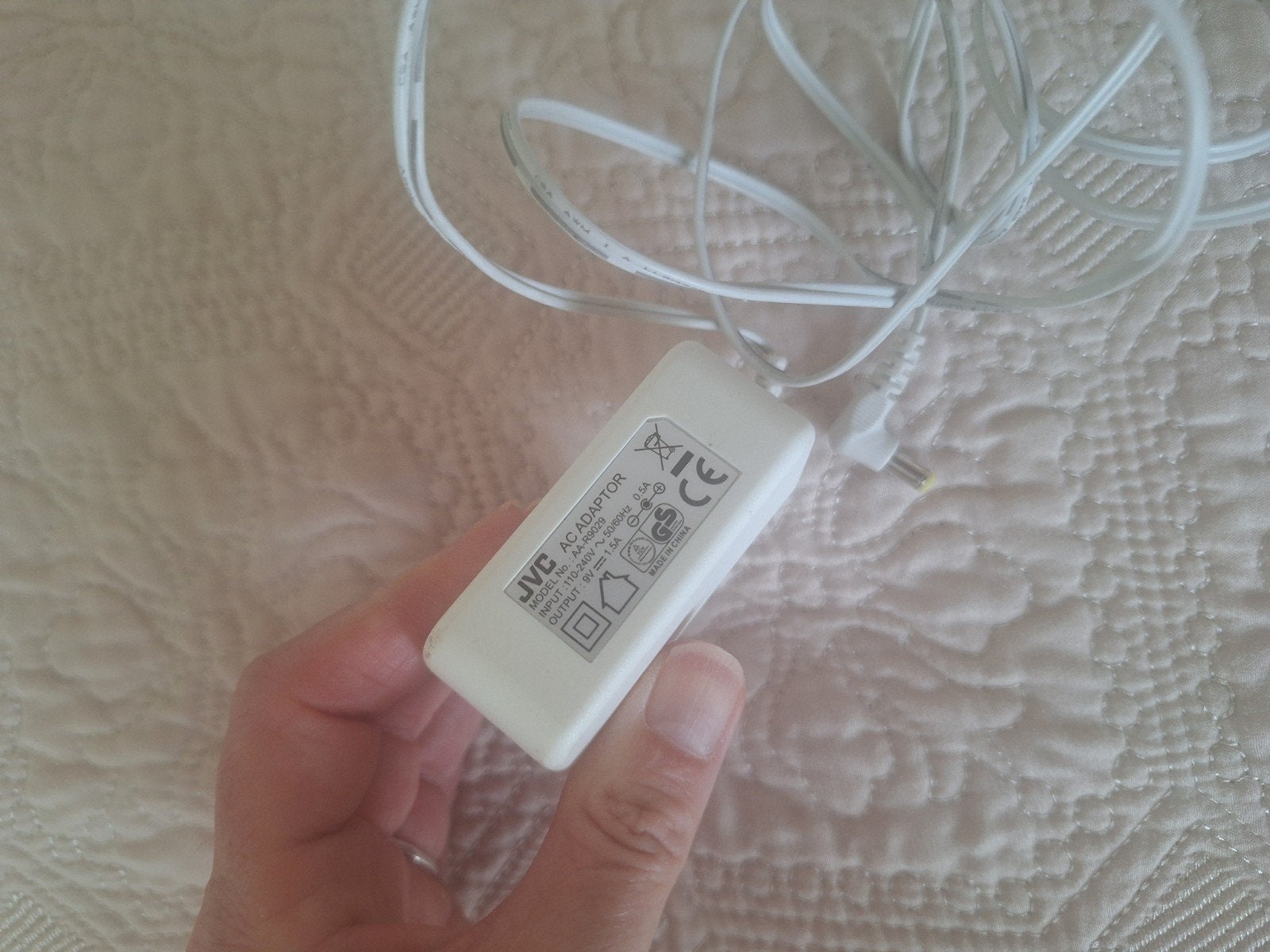 JVC AC Adapter Oplader - Zo goed als nieuw, Ophalen of Verzenden