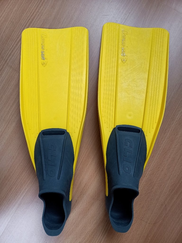 Zwemvliezen / zwemvinnen / flippers maat 33-34 Cressi-sub, Ophalen, Gebruikt, Snorkelvinnen
