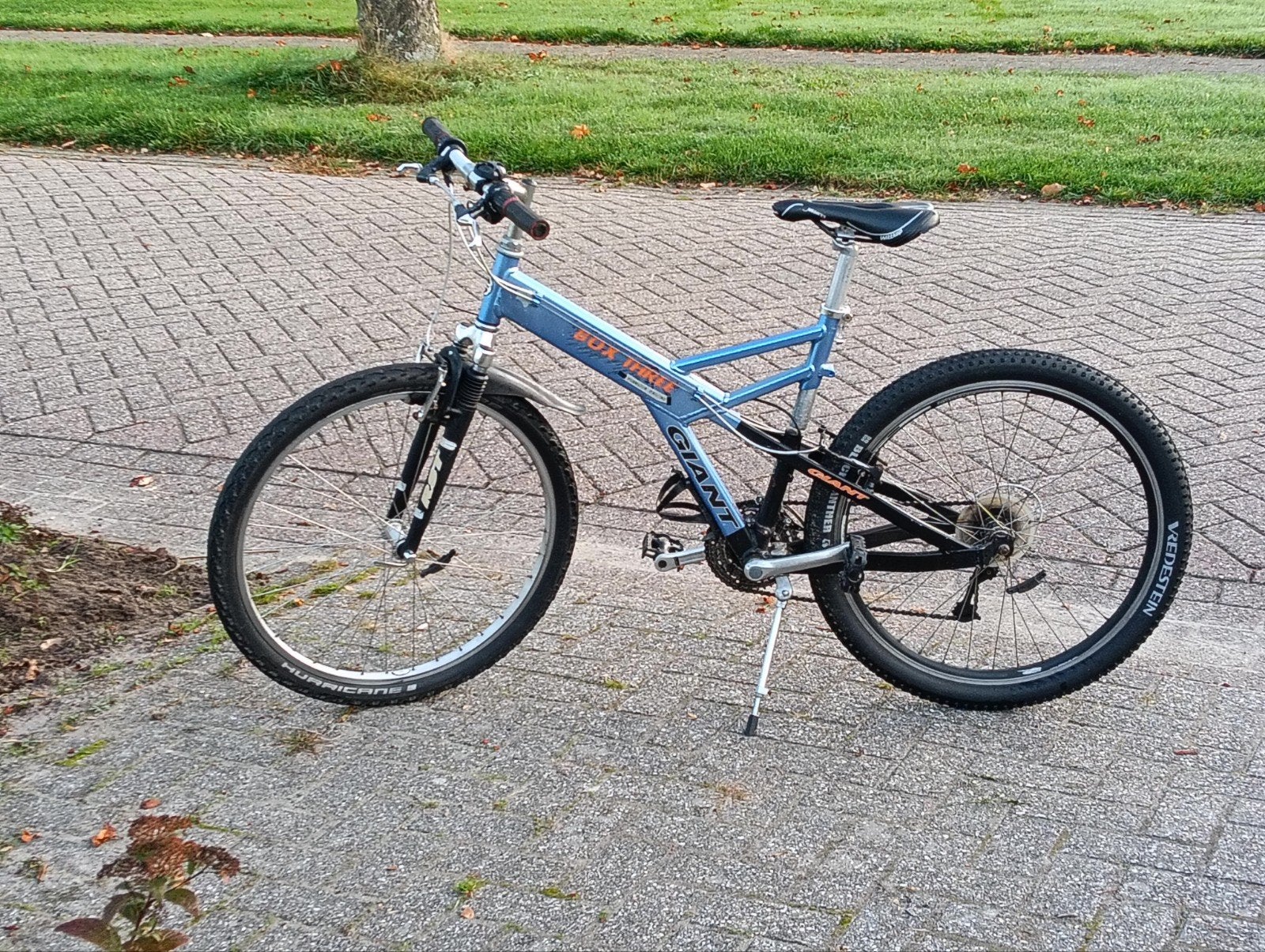 mountainbike giant, 24 inch of meer, Gebruikt, Velgrem, V-brakes
