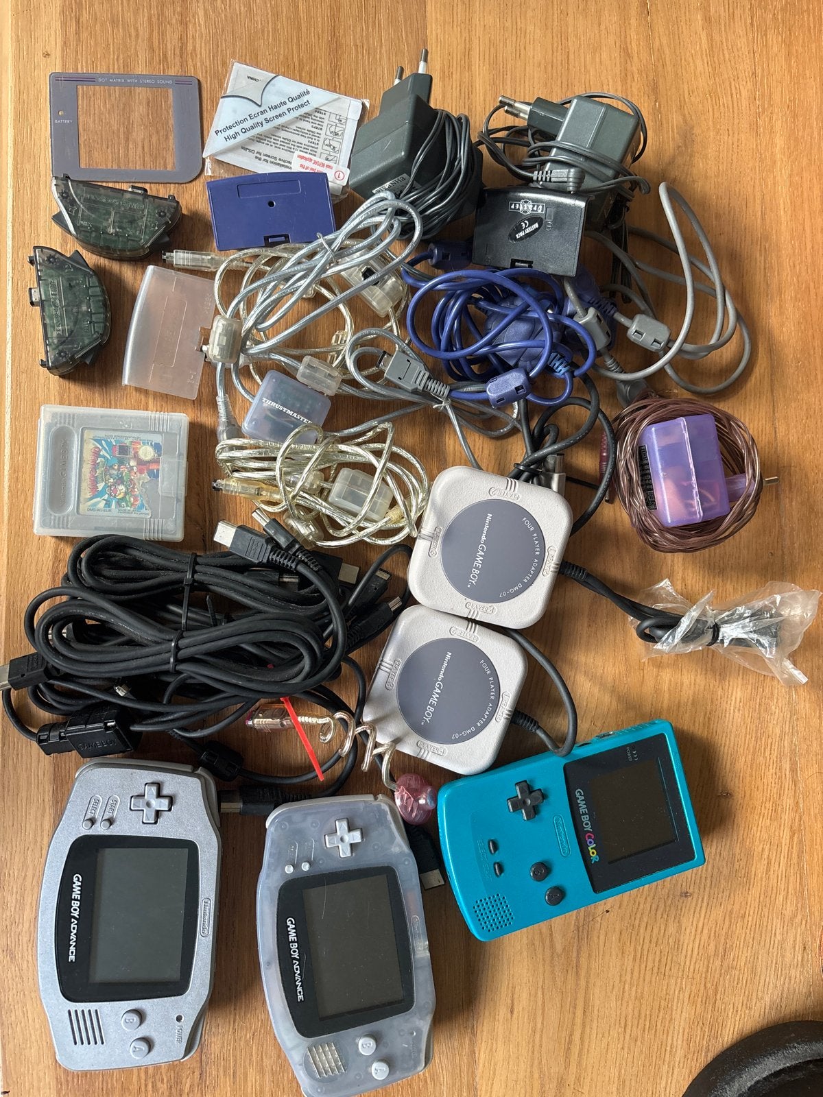 Defect Game Boy Advance en Color +accessoires en games, Spelcomputers en Games, Ophalen of Verzenden, Niet werkend, Game Boy Advance