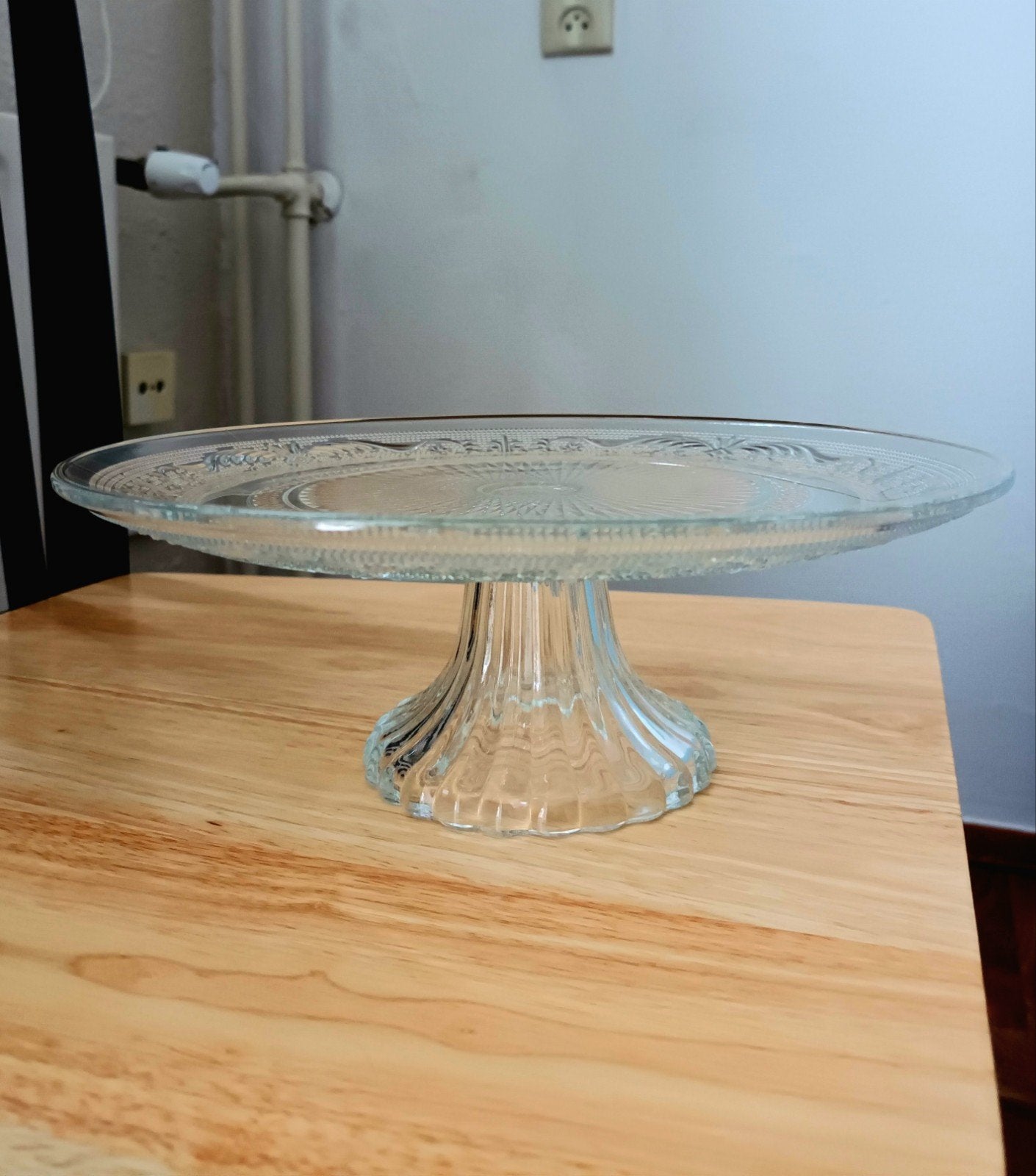 Nieuwe glazen schaal op voet, Huis en Inrichting, Keuken | Servies, Ophalen, Overige typen, Nieuw, Glas