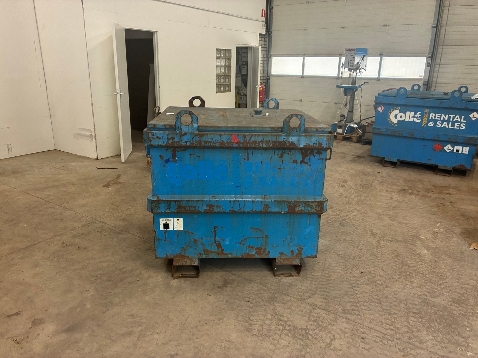 Blauwe brandstoftank met pomp dieseltank 950liter, Ophalen, G, G, G