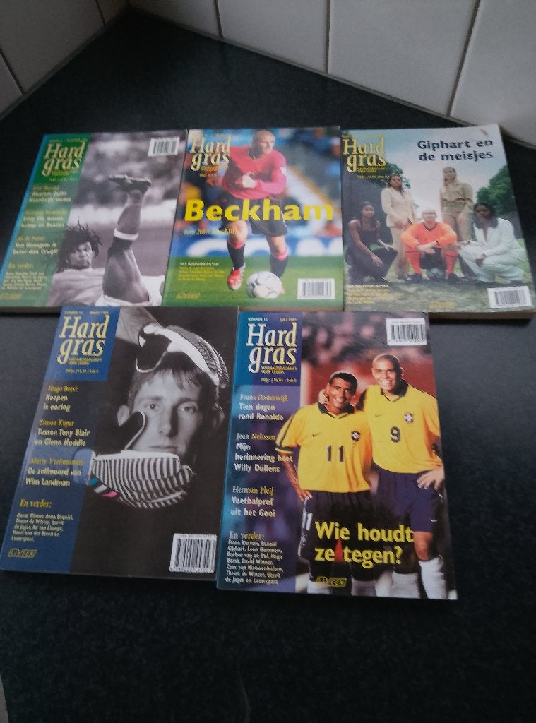 5 delen hard gras, Boeken, Ophalen of Verzenden, Zo goed als nieuw, Balsport