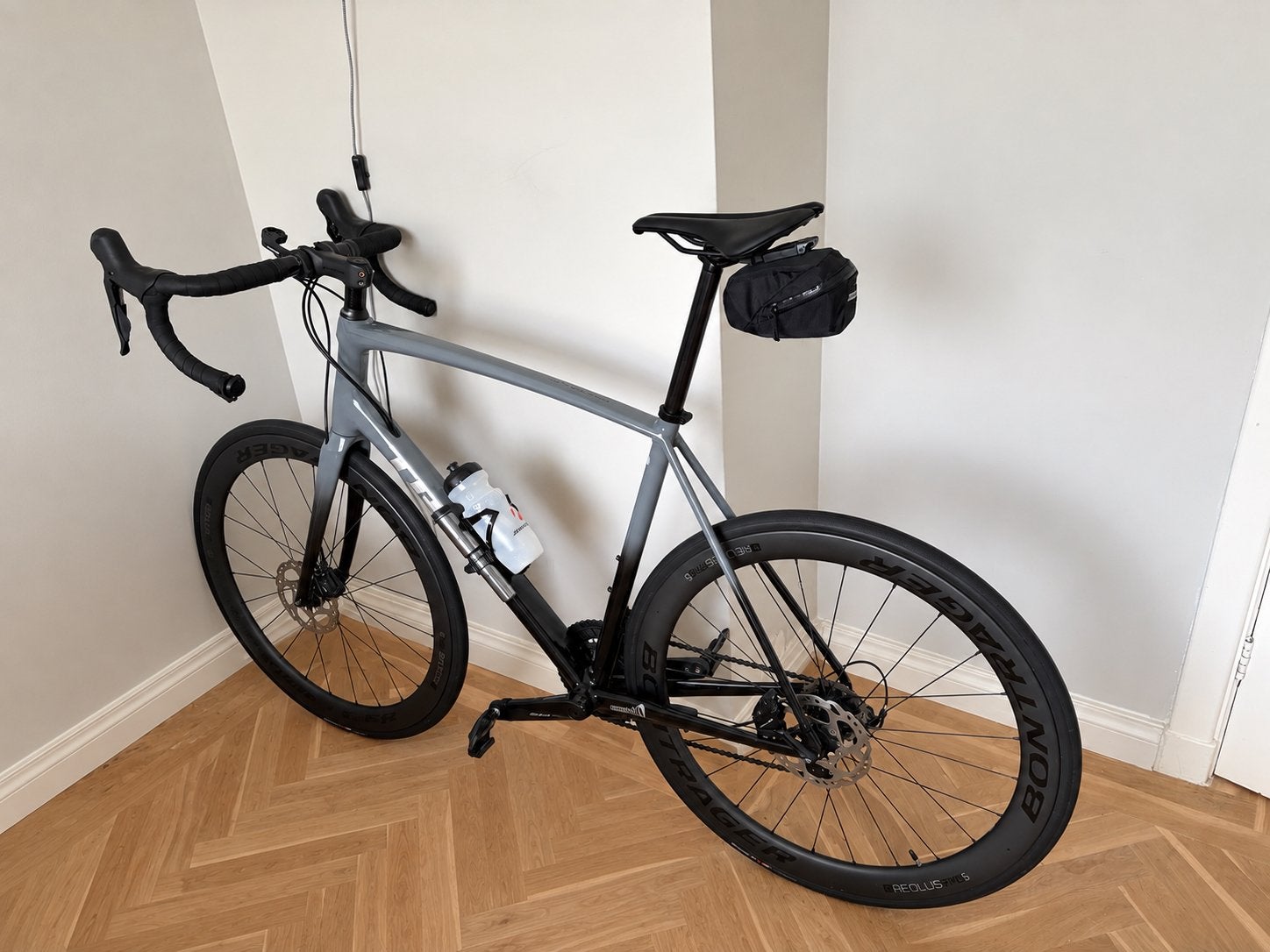 Trek Émonda ALR 5 maat 60 – Shimano 105 – carbon wielen, Zo goed als nieuw, 57 tot 61 cm, Meer dan 20 versnellingen, Ophalen