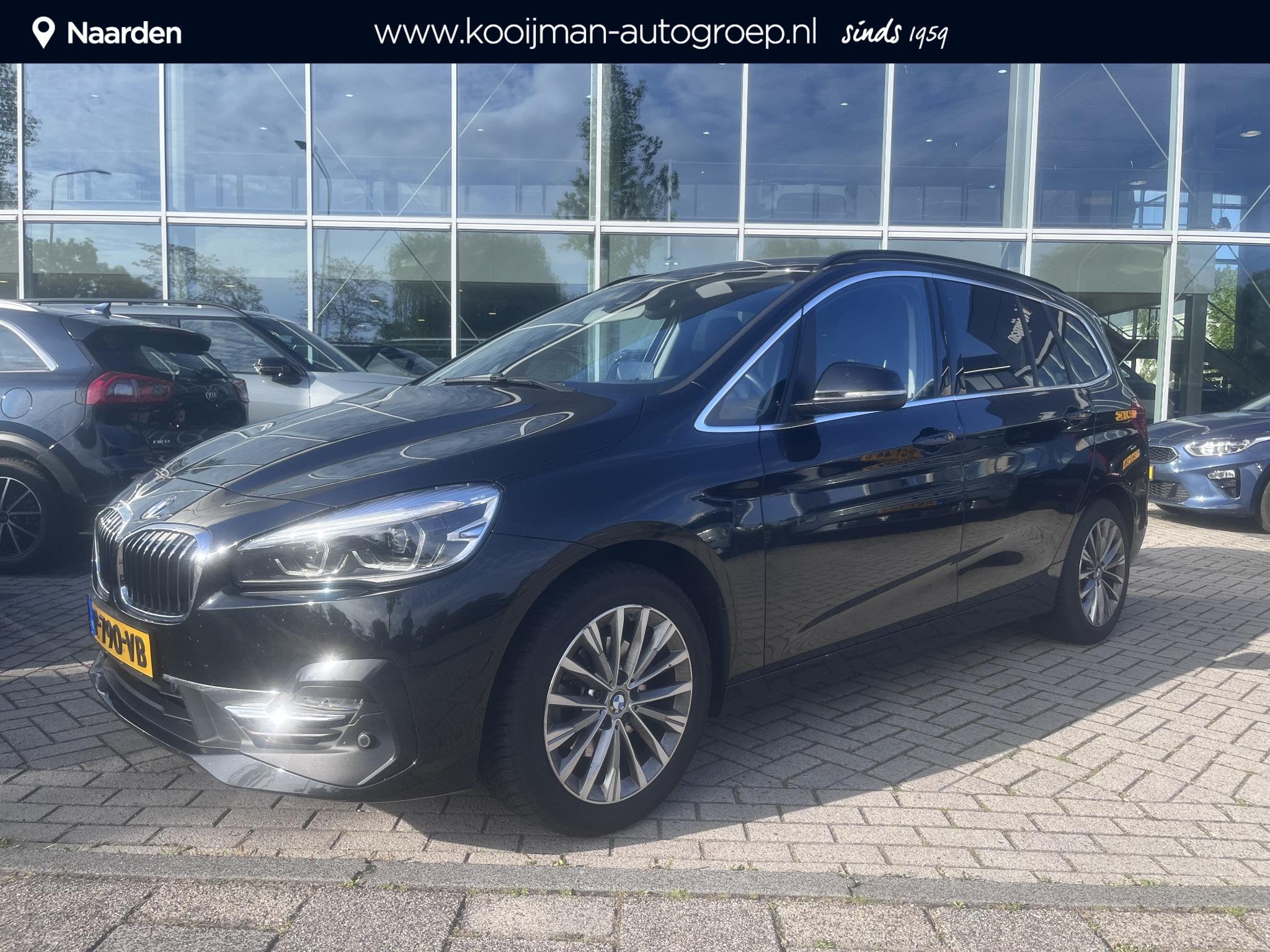 BMW 2-serie Gran Tourer 216i 7p. Business Edition Plus, Gebruikt, 2-Serie Gran Tourer, 7 stoelen, Zwart