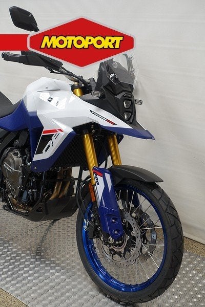 Suzuki DL 800 DE (bj 2026), Toermotor, Postbus 77
4130 EB  Vianen, B.V.Nimag, Sales@nimag.nl