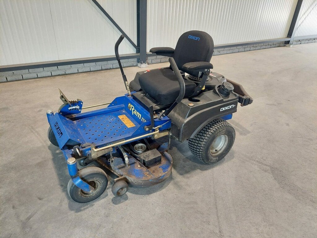 Dixon Zeroturnmaaier, Dixon