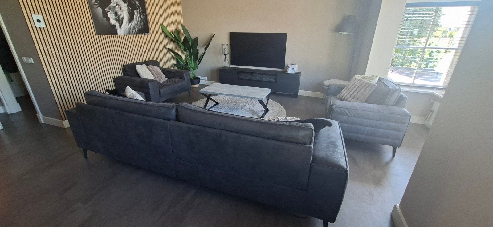 bank en 2 loveseats