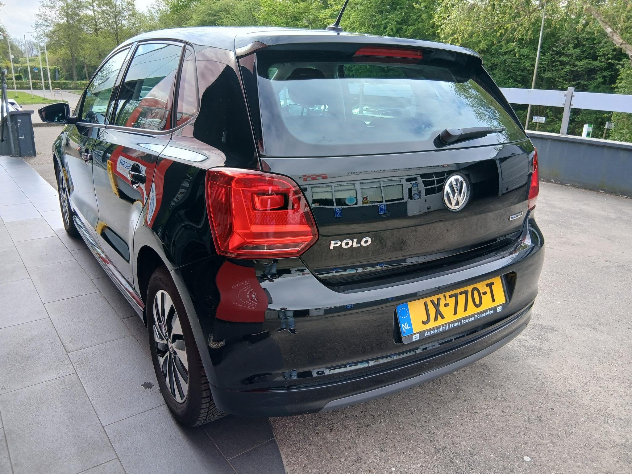 Volkswagen Polo 1.0 BlueMotion Edition incl. Nw. D. Riem, 12 maanden, Stof, 95 pk, 1039 kg