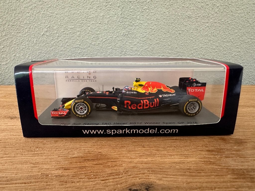 Red Bull Racing RB12 Max Verstappen #33 Winner Spain GP 2016, Verzenden, Nieuw, Auto, Overige merken