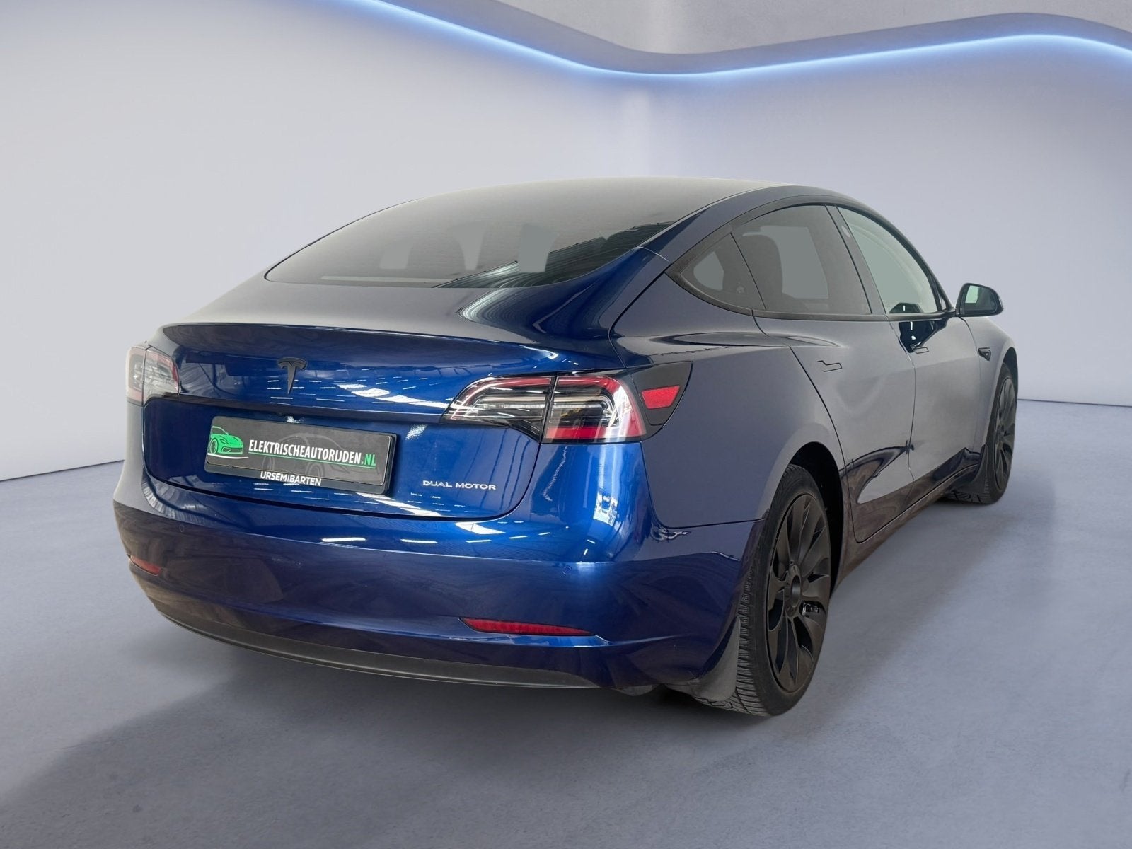 Tesla Model 3 Long Range AWD 75 kWh|INRUIL MOGELIJK|, Auto's, Tesla, Automaat, Gebruikt, Zwart, Navigatiesysteem