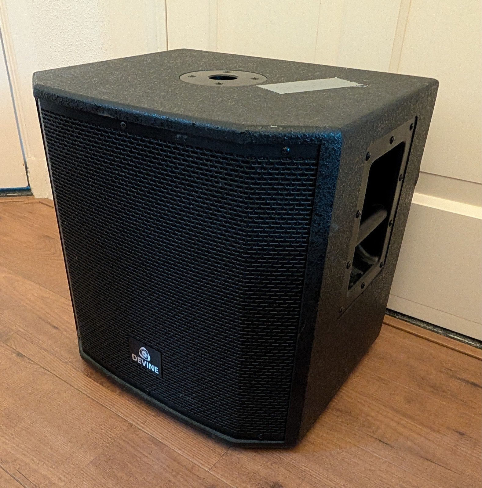 DEFECT - Devine Artis B12A subwoofer, Audio, Tv en Foto, Ophalen, Subwoofer