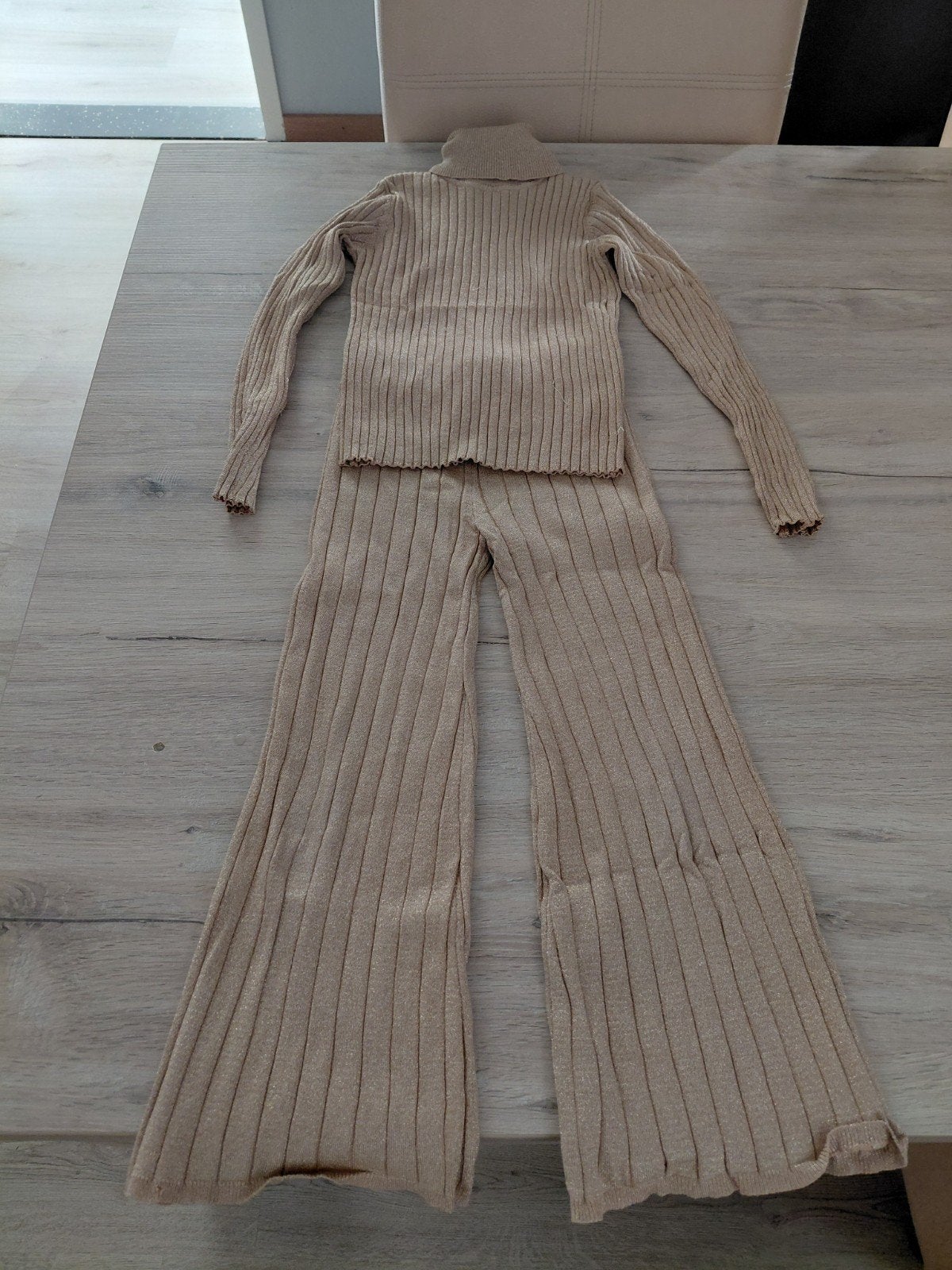 Zara geribbelde set maat 130, Ophalen, Zo goed als nieuw, Zara, Meisje