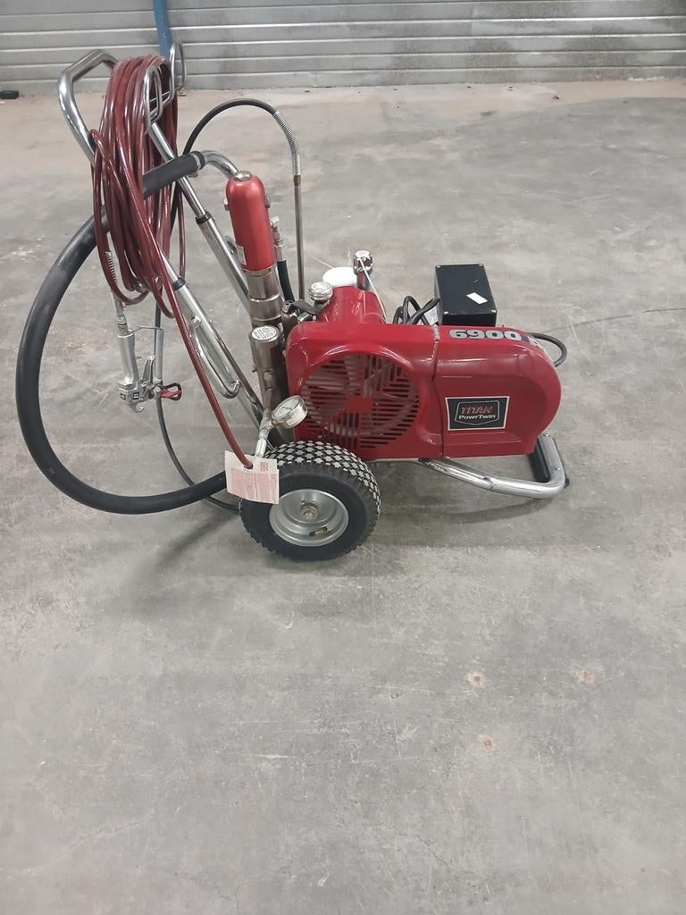 Titan PowrTwin 6900 Plus, Ophalen, Nieuw, Verfspuit of Verfpomp