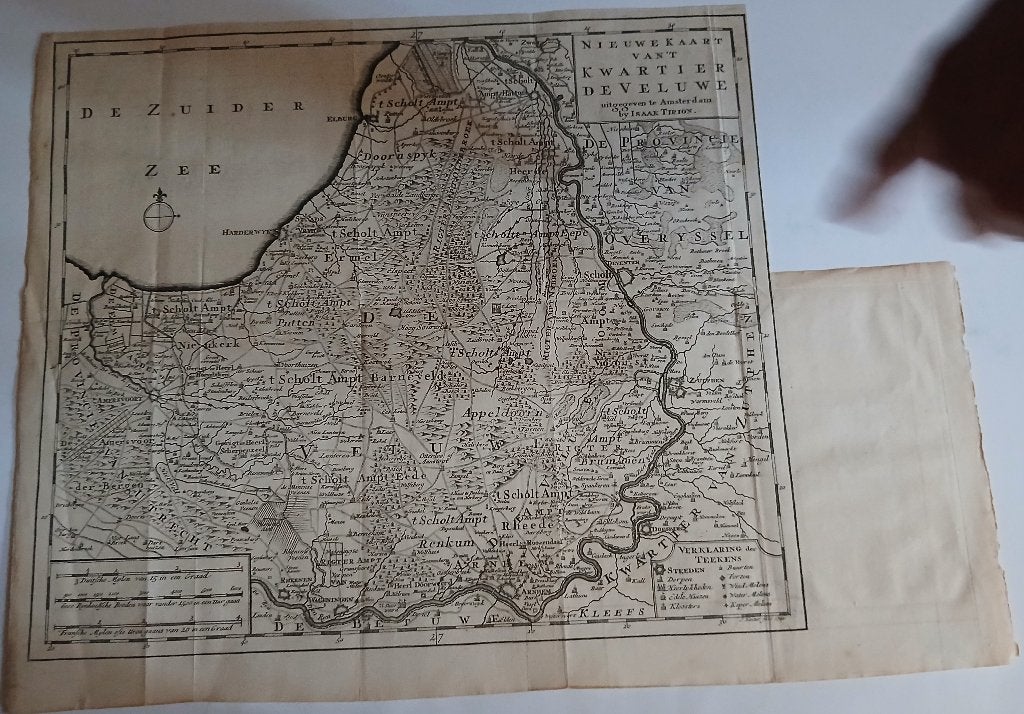 Nieuwe kaart van 't kwartier de Veluwe Tirion ca. 1760, Cartografie, Ophalen of Verzenden, 32 cm, 1700 - 1799