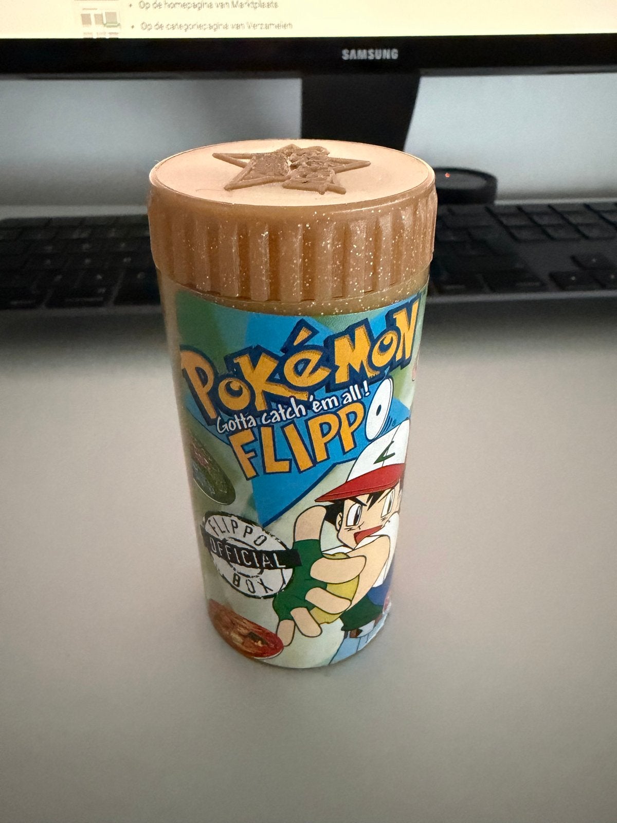 Pokémon Flippo's - Diverse series in officiële box, Ophalen of Verzenden, Verzameling, Met verzamelmap(pen)