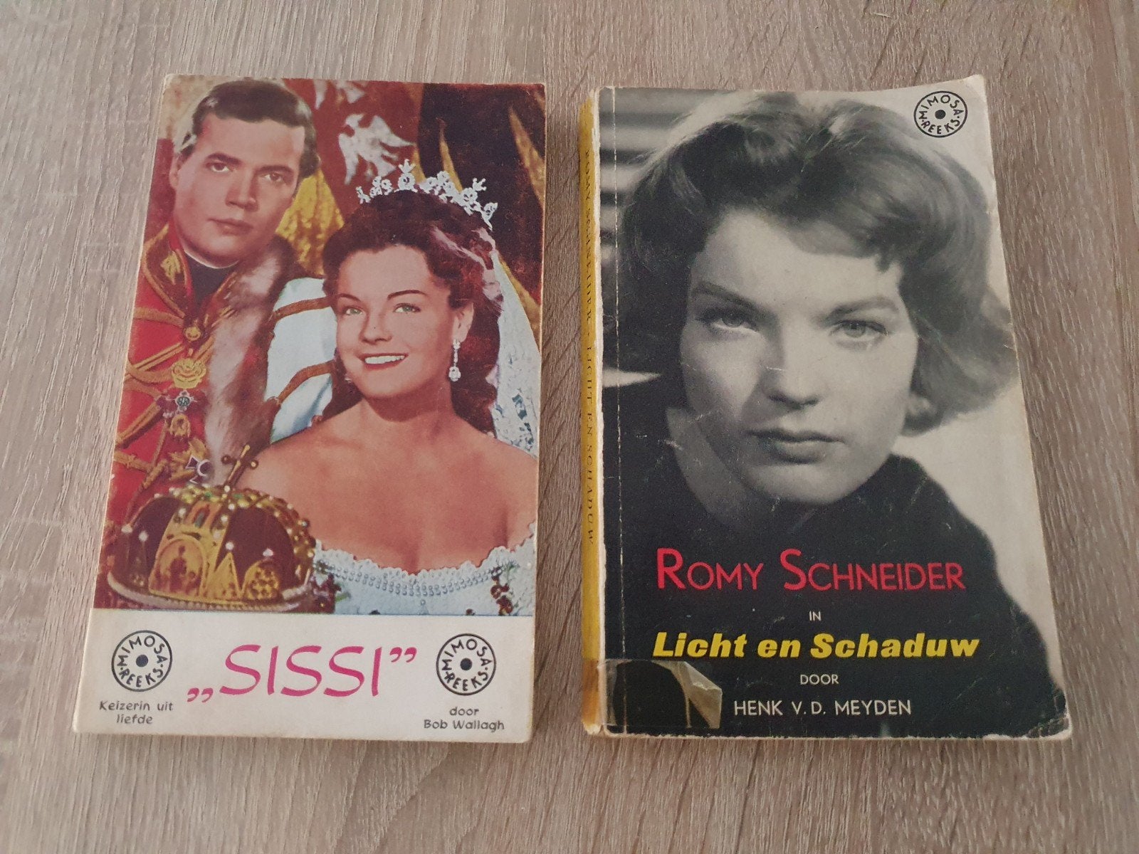 2 x  Sissi en Romy Schneider Mimosa Reeks 1957 / 1958, Antiek en Kunst, Ophalen of Verzenden, Bob Wallagh, Henk v.d. Meyden