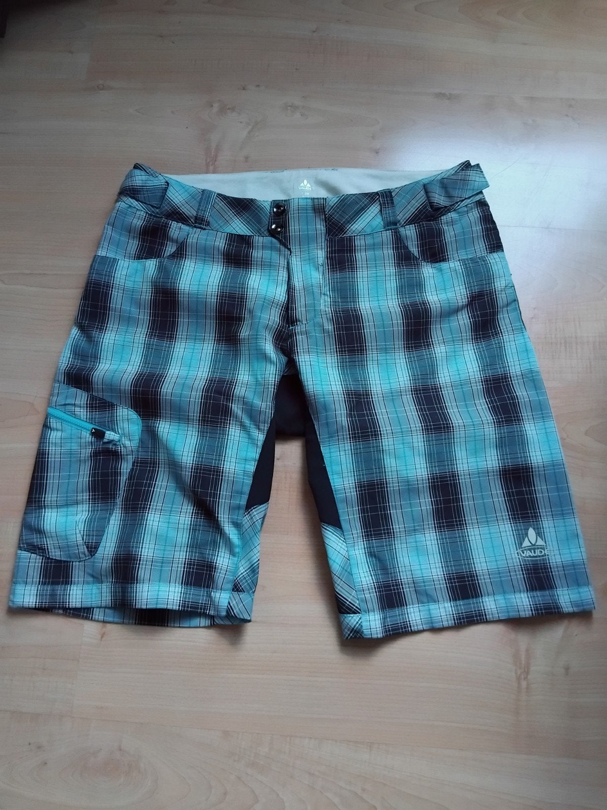 2x Vaude korte fietsbroek/sportbroek maat 40 en 42, Blauw, Ophalen of Verzenden, Zo goed als nieuw, Maat 42/44 (L)