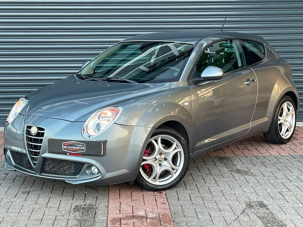 Alfa Romeo MiTo 1.4 T Distinctive Cruise | Pdc | Climate Con, Auto's, Alfa Romeo, Voorwielaandrijving, Euro 5, Gebruikt, Zwart