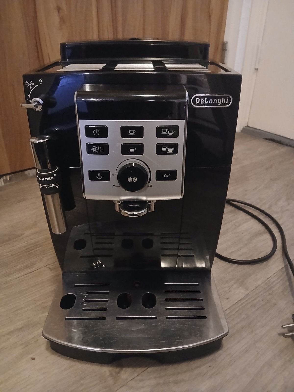 Delonghi bonenapperaat, Ophalen, Gebruikt, Koffiebonen, Afneembaar waterreservoir