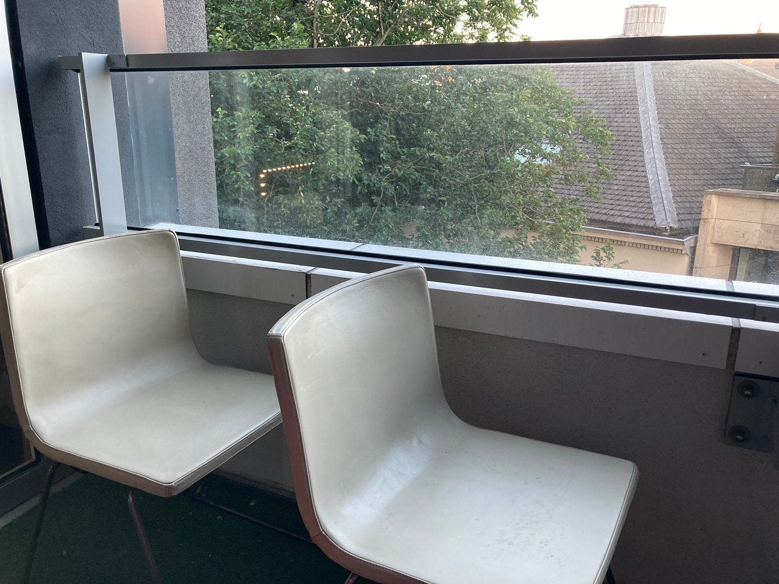 2 ikea bernhard stoelen - leer, Ophalen, Gebruikt, Wit, Leer