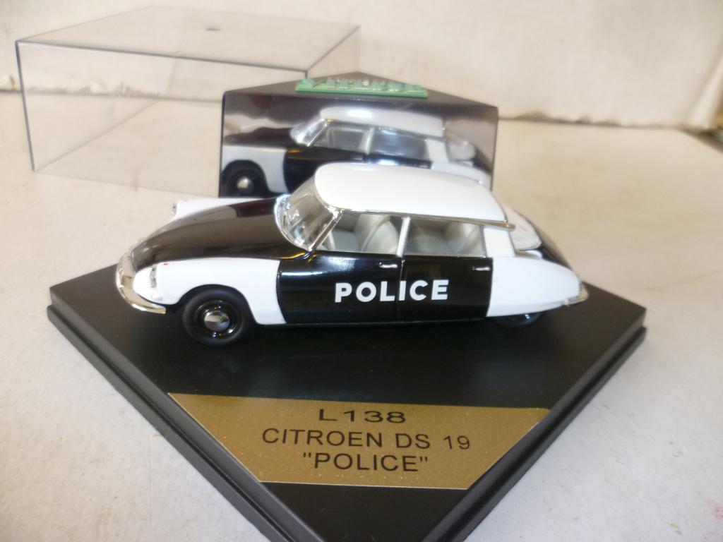 Vitesse L138 Citroën DS 19 Police nieuw in doos 1:43 auto, Hobby en Vrije tijd, Modelauto's | 1:43, Ophalen of Verzenden, Nieuw
