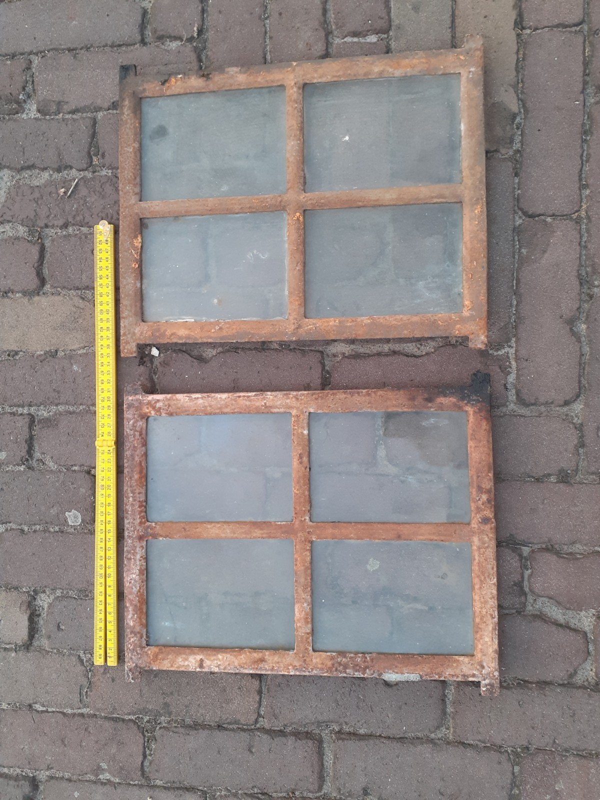 Oude stalramen, gietijzeren ramen, decoratie of project, Doe-het-zelf en Verbouw, Ophalen, Gevelraam of Ruit, Gebruikt, Minder dan 80 cm