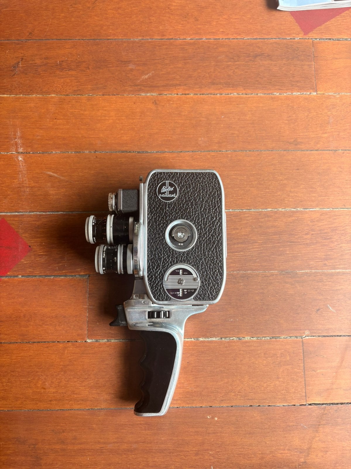 Paillard bolex D8L driedelige lens, Audio, Tv en Foto, Videocamera's Analoog, Ophalen of Verzenden, 8mm, (Video)band