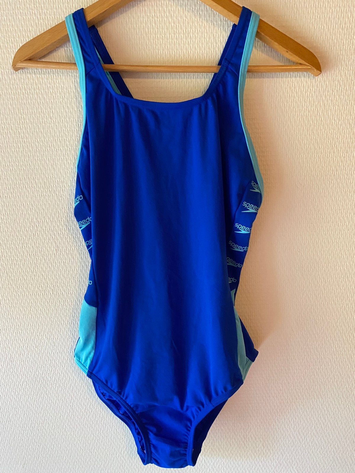 Als nieuw Speedo Endurance zwempak. Maat 42. Blauw., Ophalen of Verzenden, Zo goed als nieuw, Blauw, Overige typen