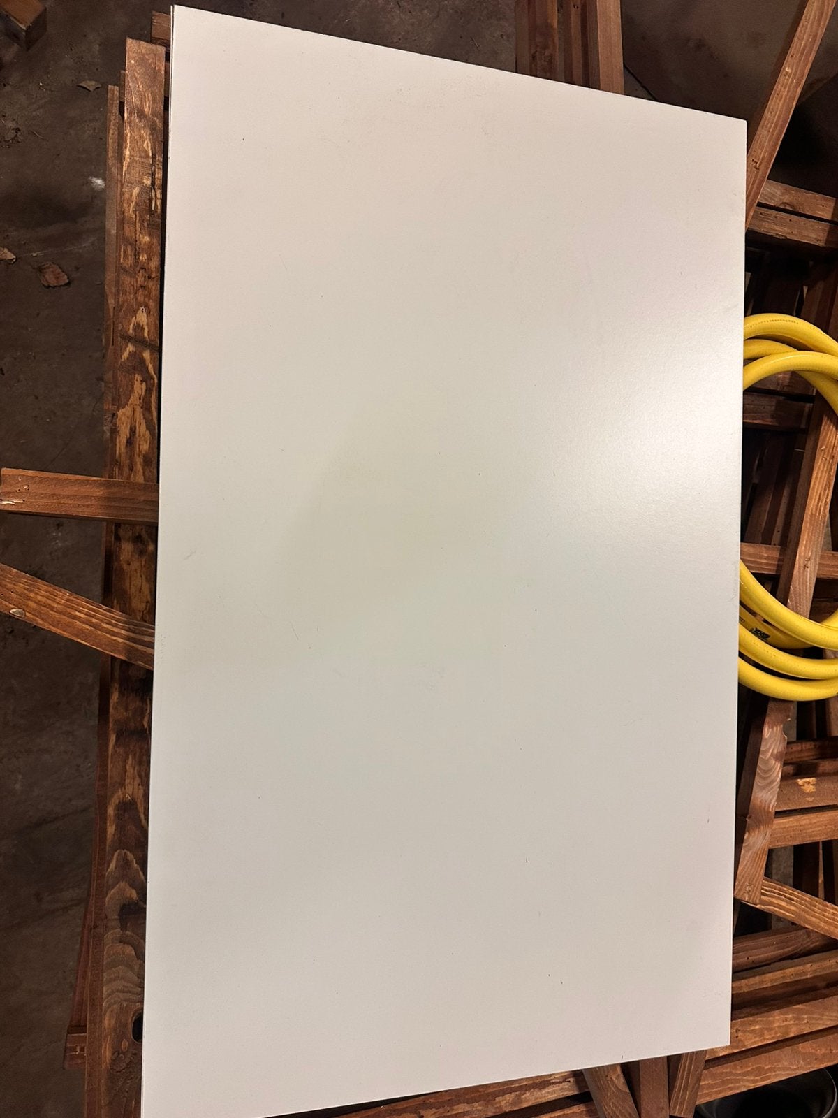 Ikea linnmon tafelblad/ bureau blad. 2 poten, Ophalen, Zo goed als nieuw