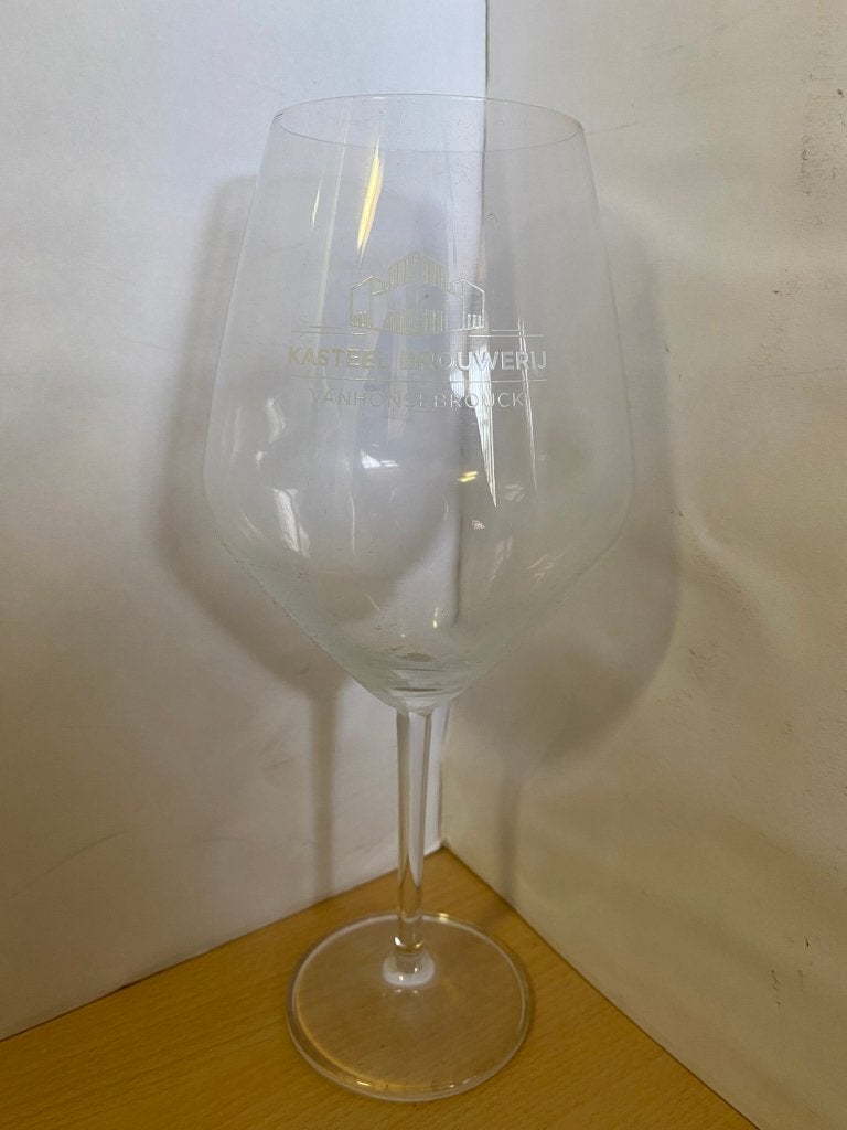 Kasteel Brouwerij Honsebrouck bierglas 33cl Cuvee du Chateau, Ophalen of Verzenden, Zo goed als nieuw, Glas of Glazen, Overige merken