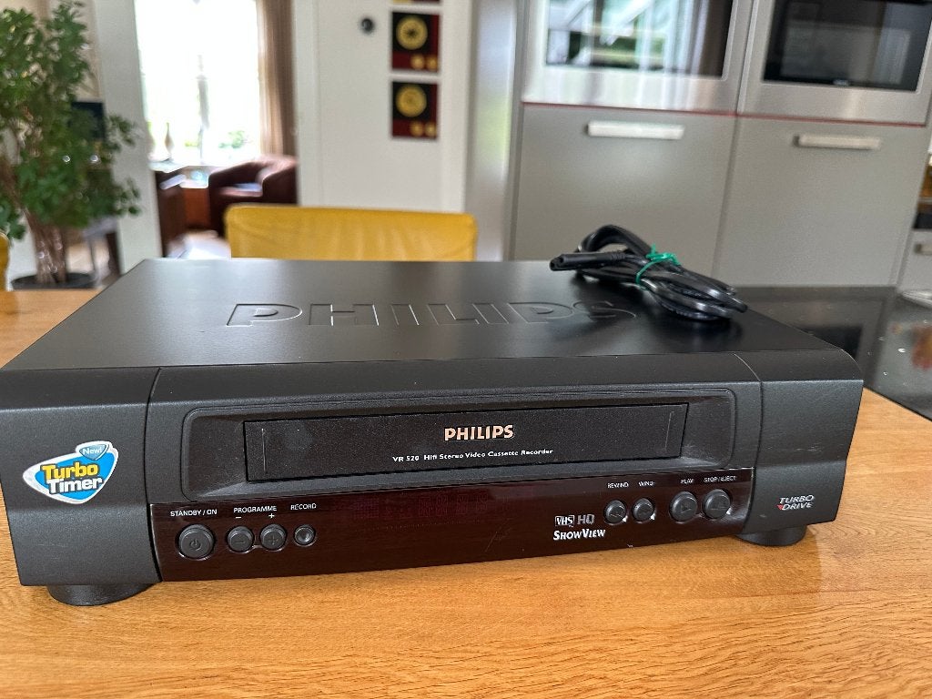 Philips VR520 VHS videorecorder HiFi Stereo, Ophalen, Gebruikt, VHS-speler of -recorder