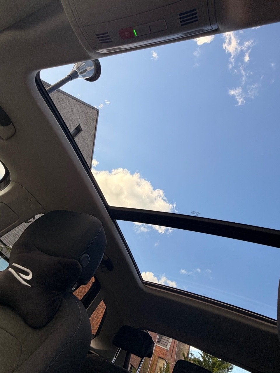 Foto 17 van Volkswagen Tiguan 2.0 TSI 190pk 4Motion DSG 2020 Grijs