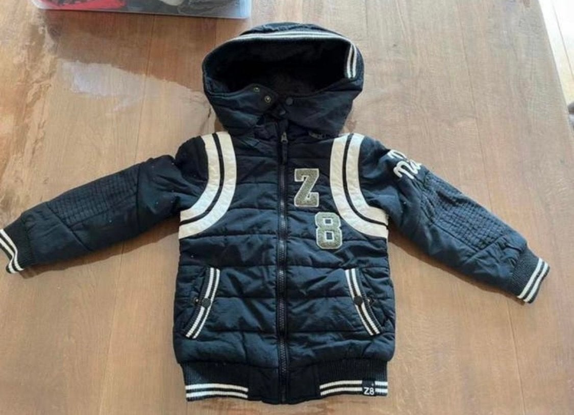 Winterjas Z8 maat 104-110, Ophalen of Verzenden, Zo goed als nieuw, Jongen, Jas