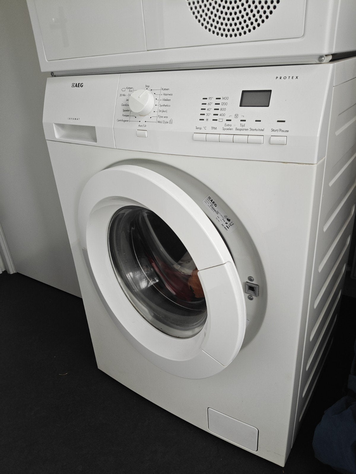 AEG Lavamat L6046FL Wasmachine, Witgoed en Apparatuur, Wasmachines, Zo goed als nieuw, Voorlader, 6 tot 8 kg, 85 tot 90 cm, 1200 tot 1600 toeren
