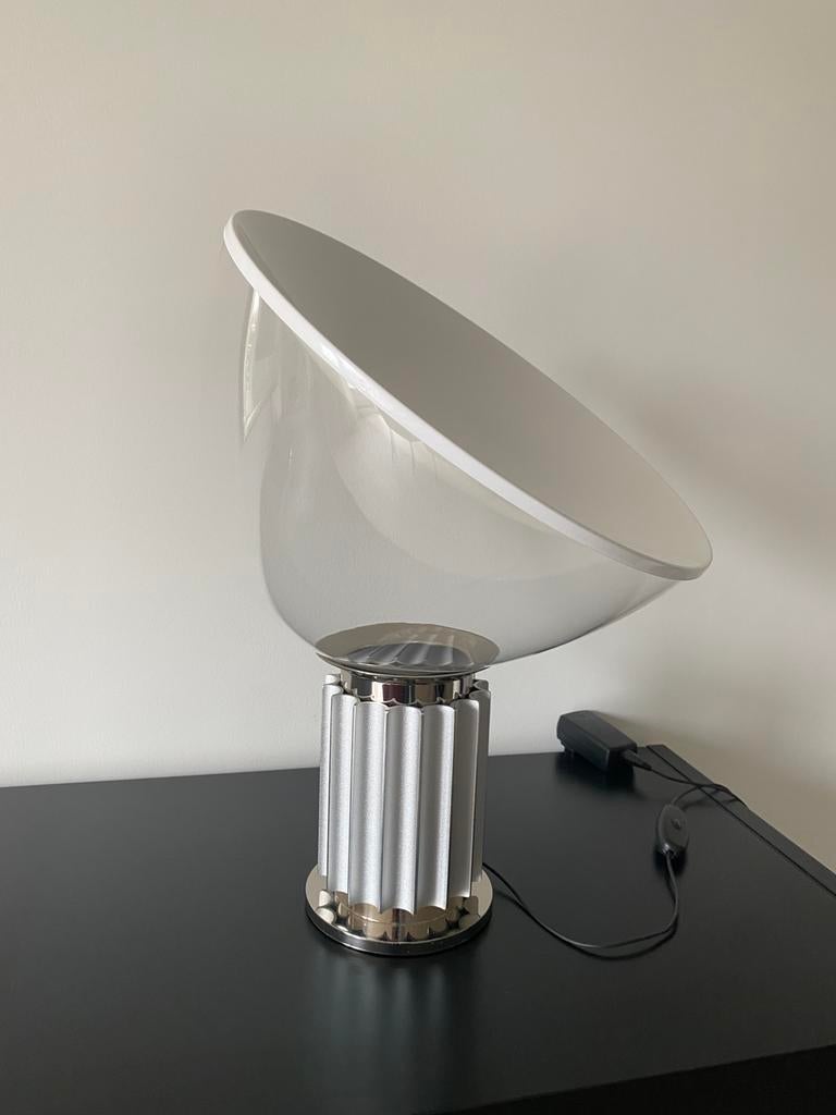 Flos Taccia tafellamp zilver, Ophalen, Zo goed als nieuw, Minder dan 50 cm